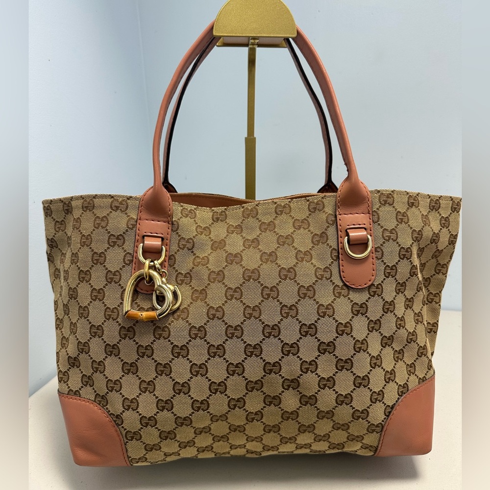 Gucci Heart Bit GG Canvas 2way bag Brown Beige/
Pinkish Peach